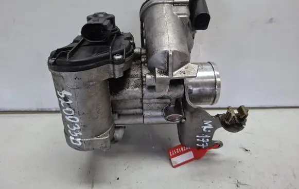 Renault Trafic II (X83) EGR valve S27612177 8200327004