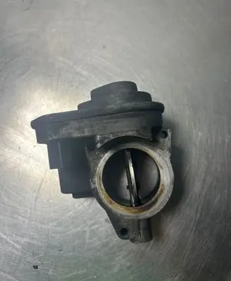 Audi A5 8T 8F Throttle valve 057128063
