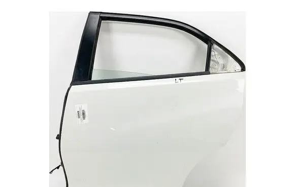 Honda Civic IX Rear door NH788P