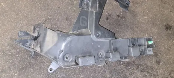 Renault Scenic II - Grand scenic II Rear bumper mounting bracket 8200228452
