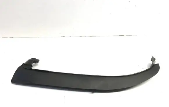 Iveco Daily 5th gen Under headlight/headlamp trim 69501533 DF003567766 1PZST058