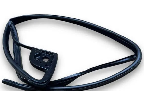 Citroen C3 Front door rubber seal W132 9300J4