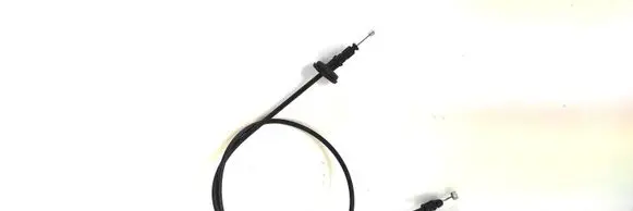 Land Rover Discovery 3 - LR3 Engine bonnet/hood lock release cable 