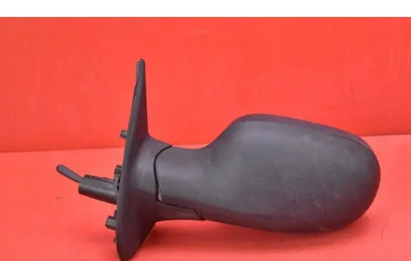 Nissan Micra Front door electric wing mirror 011031