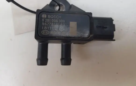 Peugeot 308 Exhaust gas pressure sensor 0281006300 9677816180