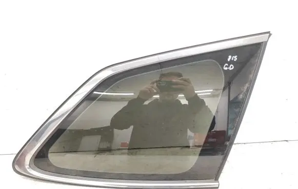 Subaru Outback Rear side window 43R00011 AS2