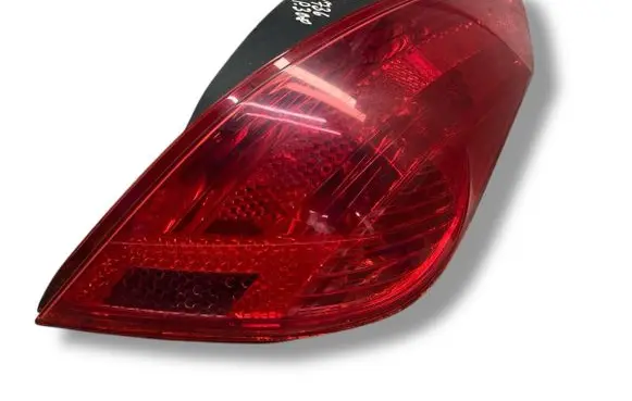 Rear/tail lights