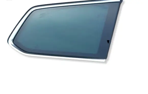 Volkswagen PASSAT B8 Rear side window 3G9845297