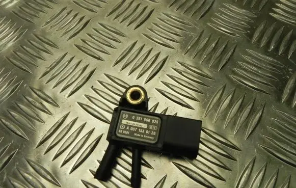 Mercedes-Benz C AMG W204 Air pressure sensor 0281006025 MB1312
