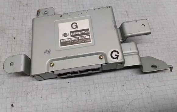 Nissan Almera N16 Gearbox control unit/module 310365M410 A64000A30