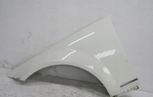 Mercedes-Benz C W204 Fender A2048810901