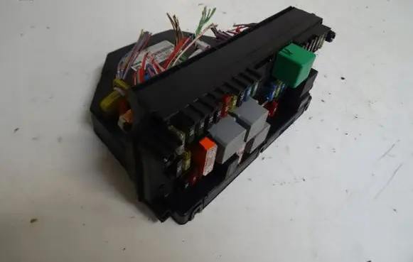 Mercedes-Benz C W204 Fuse box set A2045456201