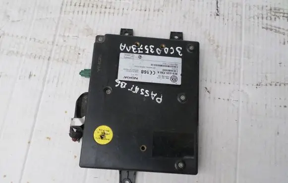 Volkswagen PASSAT B6 Bluetooth control unit module 3C0035730A