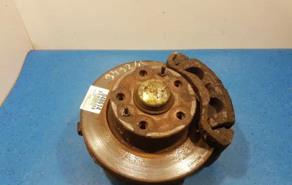 Iveco Daily 3rd gen Front wheel hub spindle knuckle