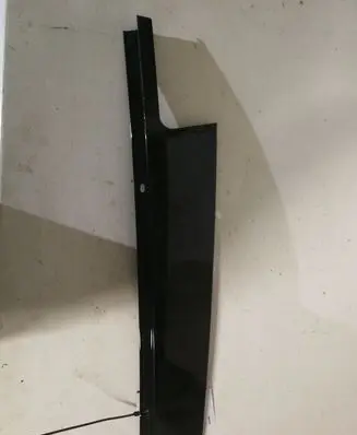 BMW X4 F26 Rear door glass trim molding 7335629