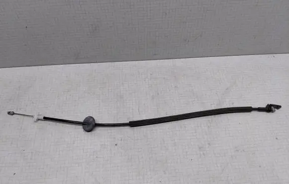 Ford Focus Front door cable line 