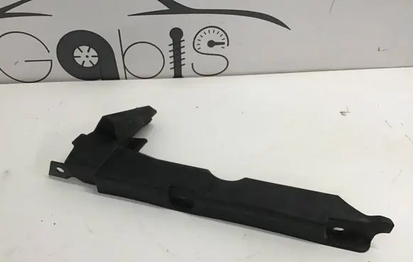 Fender end trim