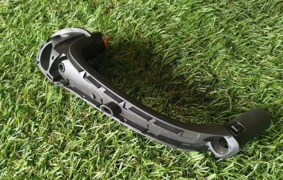 Mercedes-Benz C W203 Front door interior handle trim A2038101851