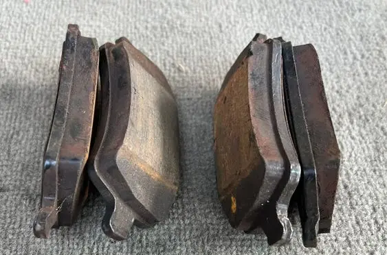 Volvo XC90 Brake pads (rear) 