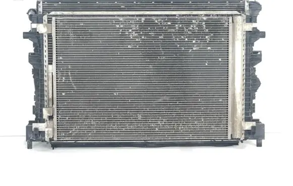 Volkswagen Golf VII Coolant radiator 5WA121251D