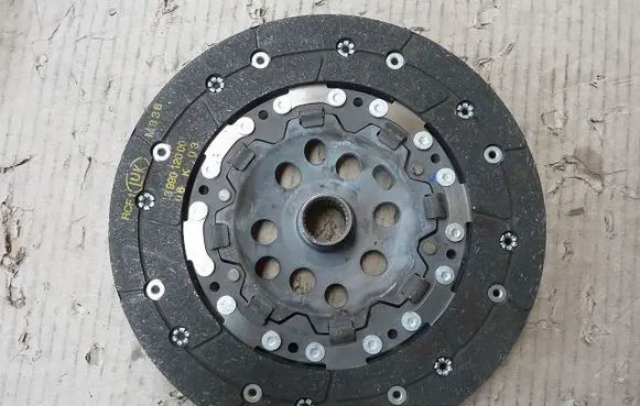 Clutch pressure plate