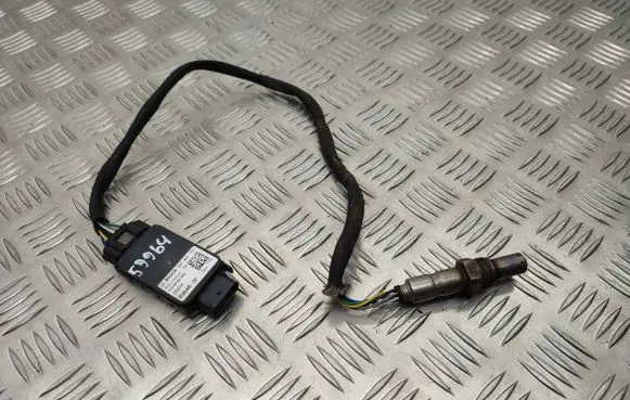 BMW 2 F45 Lambda probe sensor 0281007667 8580408