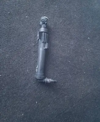 BMW 4 F32 F33 Headlight washer spray nozzle 7580422
