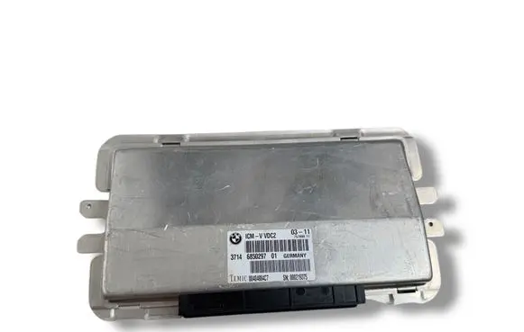 BMW 7 F01 F02 F03 F04 Suspension control unit/module 6850297