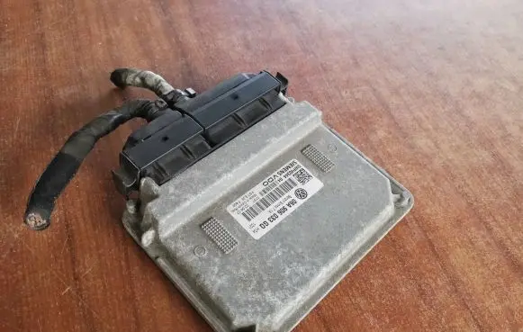 Audi A3 S3 8P Engine control unit/module 06A906033GQ