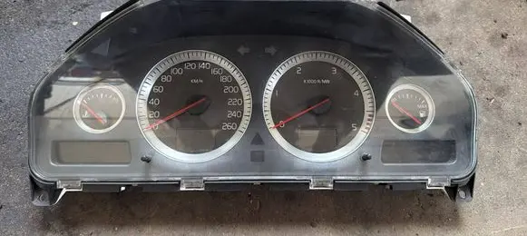 Volvo XC90 Speedometer (instrument cluster) 30765607 36000031