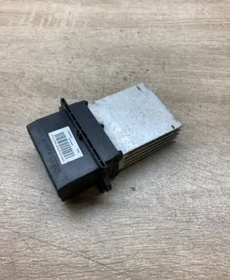 Renault Koleos I Heater blower motor/fan resistor T1000948E