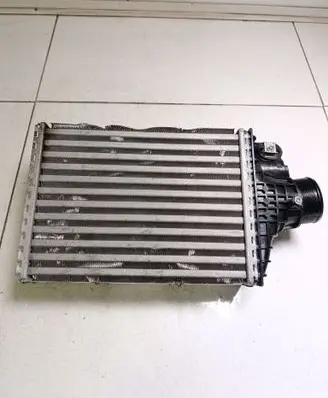 Porsche 911 992 Intercooler radiator 992145805F
