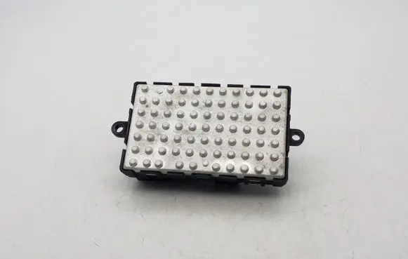 BMW 5 E60 E61 Heater blower fan relay 6948422 67326948422