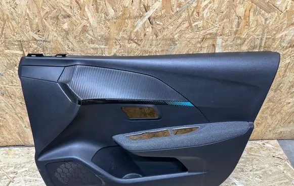 Peugeot 208 II Front door card panel trim 2477346X T0538070