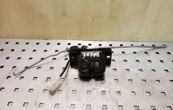 KIA Sorento Tailgate/trunk/boot lock/catch/latch