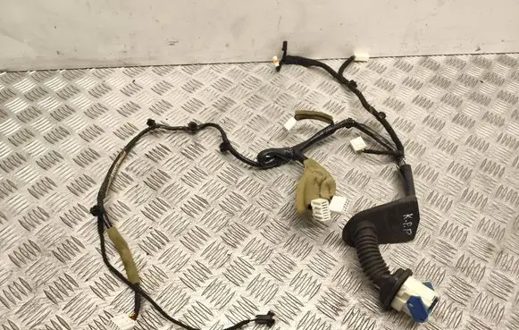 Mazda 6 Front door wiring loom GDL367190