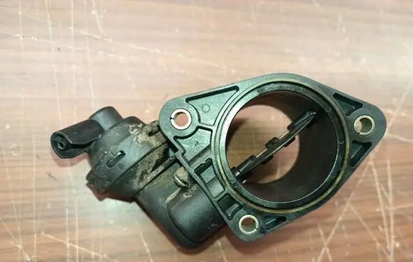Citroen C5 Throttle valve 9638246280