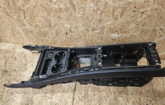 BMW X5 E70 Center console 0117819