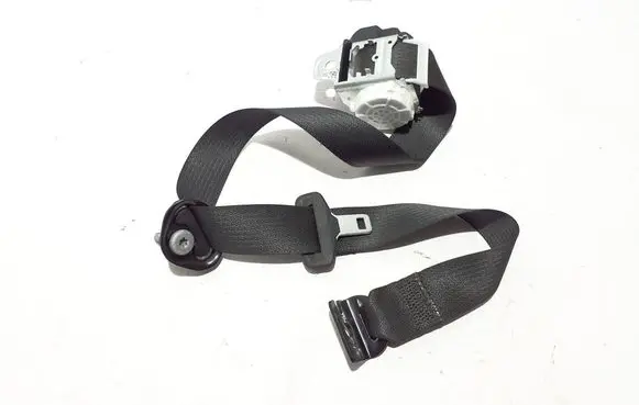 Chevrolet Silverado Rear seatbelt 86802619
