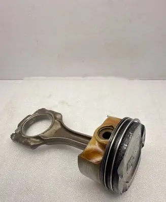 BMW X6 E71 Piston with connecting rod 11257613626 11247843237