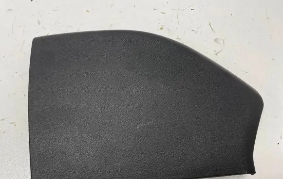 Volvo XC60 Seat belt trim 31425771