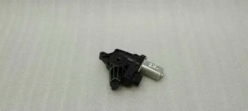 Mercedes-Benz C W205 Front door window regulator motor A2059060401