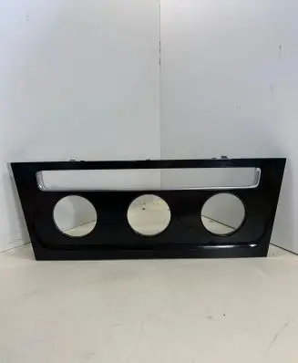 Volkswagen Golf VII Dashboard trim 5GM863041