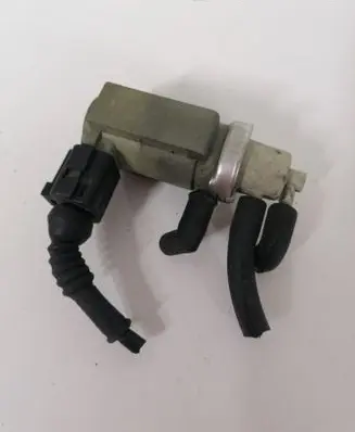 Audi A4 S4 B7 8E 8H Turbo solenoid valve 059906627C