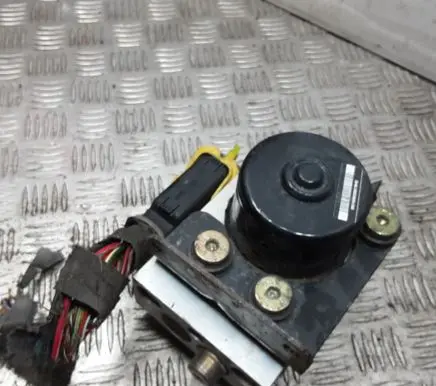 SsangYong Rexton ABS Pump 06210903983 GJQ4J30A37 00007778C0