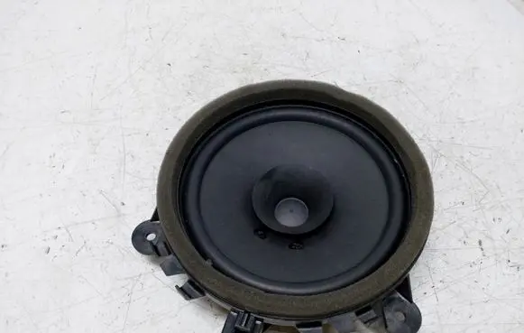 Volvo XC60 Rear door speaker 30657444