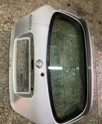 Nissan Almera N16 Tailgate/trunk/boot lid