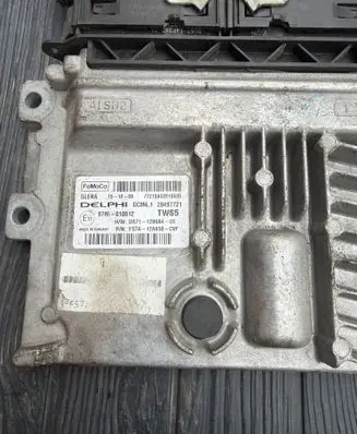 Ford Mondeo MK V Engine control unit/module DS7112B684EU
