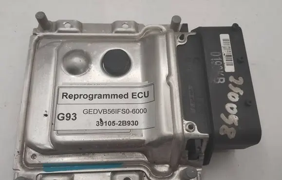 KIA Ceed Engine control unit/module 391052B930 GEDVB561FS06000