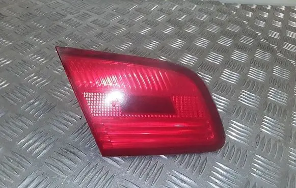 BMW 3 E92 E93 Tailgate rear/tail lights 7162299 63217162299